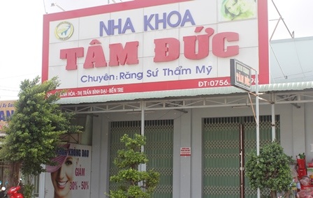 Nha khoa Tâm Đức bị tố nhổ răng dẫn đến mù mắt