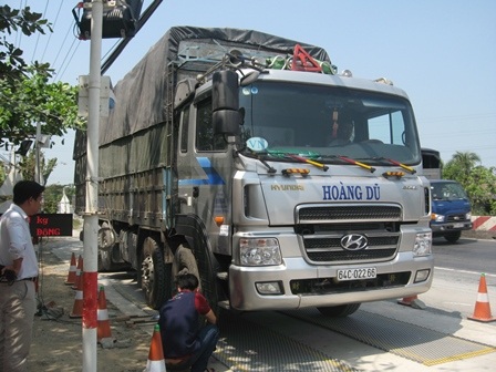 Trạm cân trên Quốc lộ 1A ngừng hoạt động