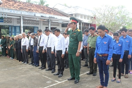 Mặc niệm tưởng nhớ đồng chí Fidel Casrtro - người bạn lớn của nhân dân Việt Nam