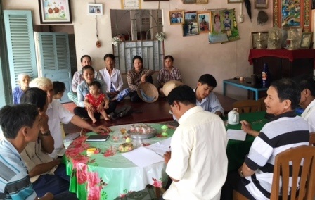 Cứ 10 ngày bà con sản xuất lúa hữu cơ tổ chức họp để rút kinh nghiệm, đưa ra giải pháp xử lý kịp thời