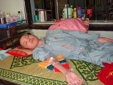 Dòng lệ đắng của chàng trai tuổi 20 - 1