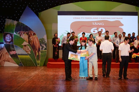 FrieslandCampina Việt Nam tiếp tục chia sẻ trách nhiệm xã hội - 2 Đây là lần thứ 2, FrieslandCampina Việt Nam tham gia chương trình này.