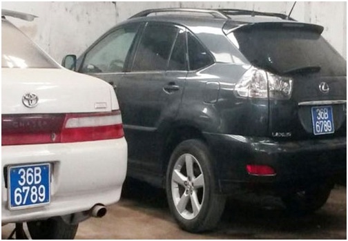 Giống nhau đến mức để thiên hạ phải ‘choáng”