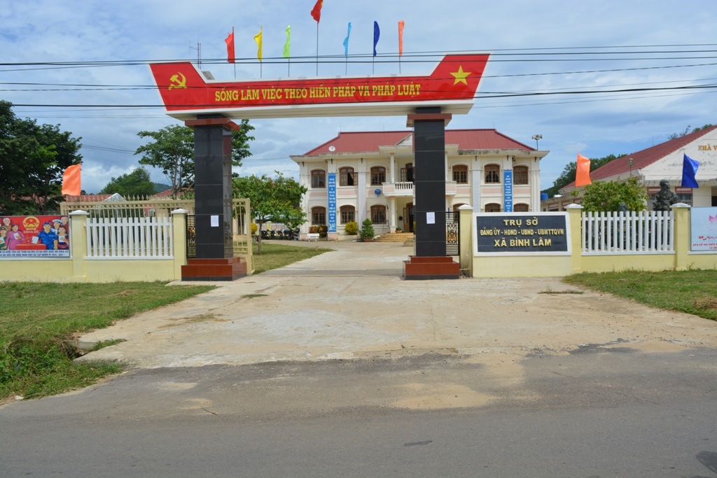 Nhiều cán bộ xã Bình Lâm, huyện Hiệp Đức, Quảng Nam bị cách chức và kỷ luật vì có sai phạm