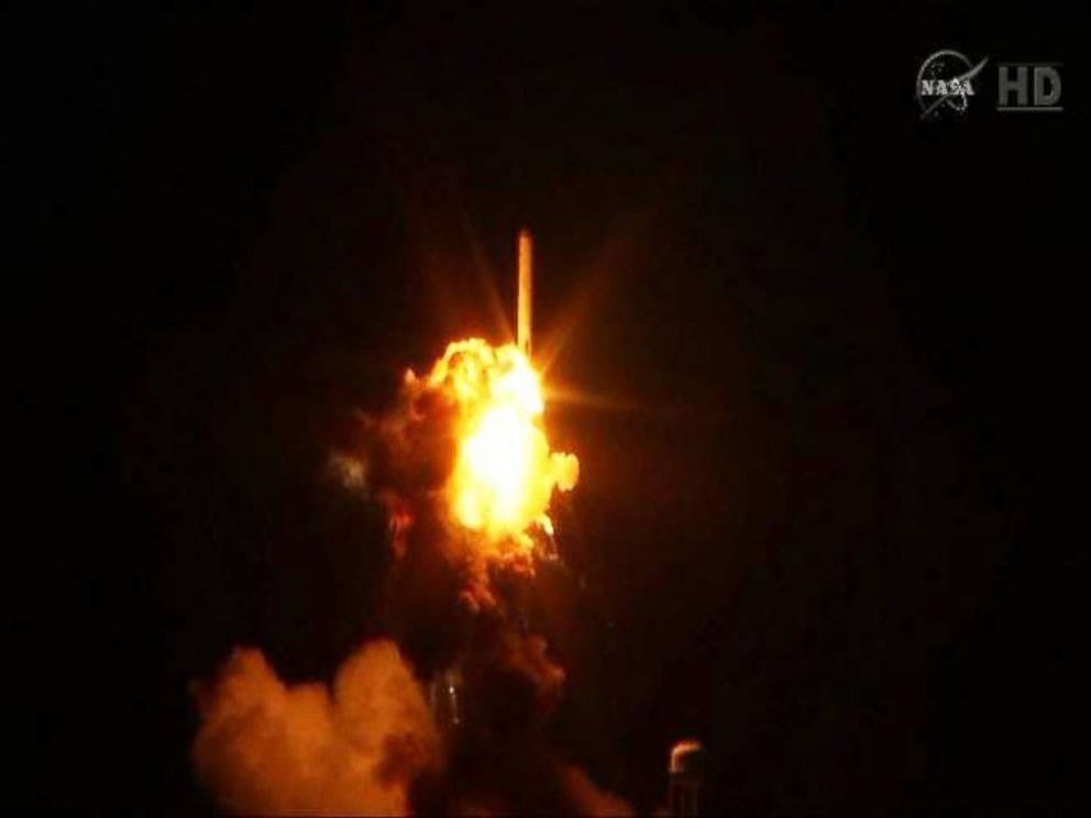 Tên lửa Antares phát nổ chỉ 6 giây sau khi rời bệ phóng.