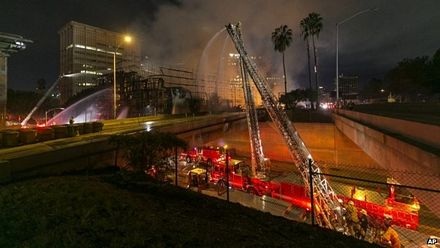 Mỹ: Cháy dữ dội tại trung tâm Los Angeles