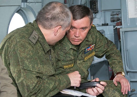 Kiev mời phái đoàn quân sự Nga sang Đông Ukraine - 1 Kiev mời phái đoàn quân sự Nga sang Đông Ukraine