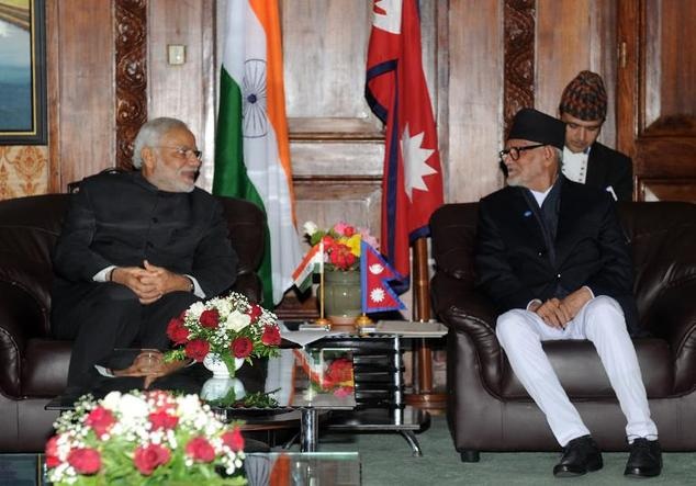 Thủ tướng Modi hội đàm với người đồng cấp Nepal Sushil Koirala (Ảnh: AFP)