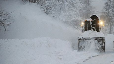 7 trường hợp thiệt mạng liên quan tới trận bão tuyết dữ dội đã được thông báo tại bang New York.