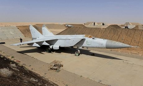 Phi đội F-4 của Iran tham gia một cuộc trình diễn tại thủ đô Tehran hồi tháng 4/2014.