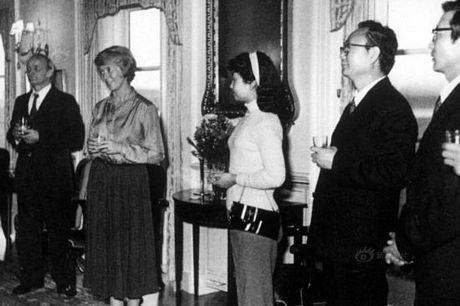 Ảnh thời trẻ của đệ nhất phu nhân Trung Quốc