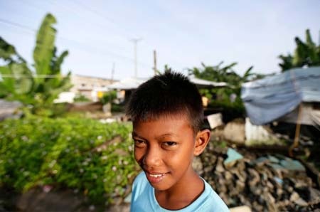 Philippines: Cuộc sống hồi sinh tại nới siêu bão Haiyan đi qua - 2 Philippines: Cuộc sống hồi sinh tại nới siêu bão Haiyan đi qua