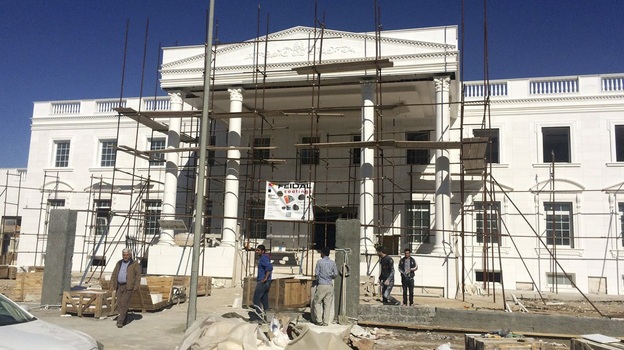 Bản sao Nhà Trắng trên đất Iraq - 1 Dinh thự “Nhà Trắng” của doanh nhân Shihab Shihab