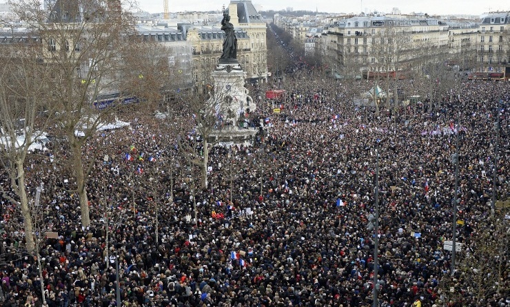 Biển người tuần hành phản đối khủng bố tại Pháp