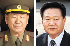 Ông Hwang Pyong-so (trái) và Choe Ryong-hae (phải) (Ảnh:
