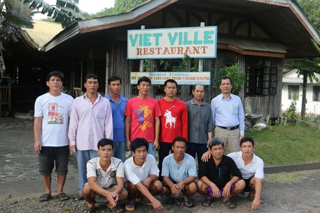 11 ngư dân Việt Nam tại Philippines được hồi hương - 1 11 ngư dân Việt Nam tại Philippines được hồi hương