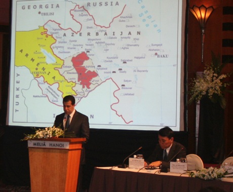 Đại sứ quán Azerbaijan tổ chức hội thảo về vụ thảm sát Khojaly - 1 Đại sứ Cộng hòa Azerbaijan Anar Imanov phát biểu tại hội thảo.