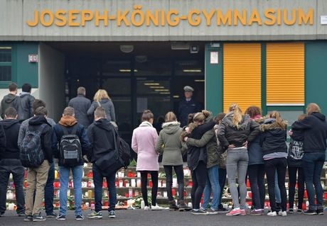 Châu Âu tưởng niệm các nạn nhân vụ rơi máy bay Đức