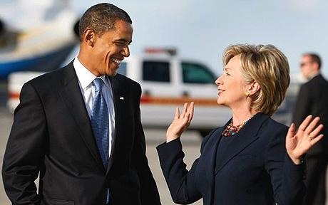 Obama: Hillary Clinton có thể là một tổng thống tuyệt vời - 1 Tổng thống Barack Obama và cựu Ngoại trưởng Hillary Clinton (Ảnh: