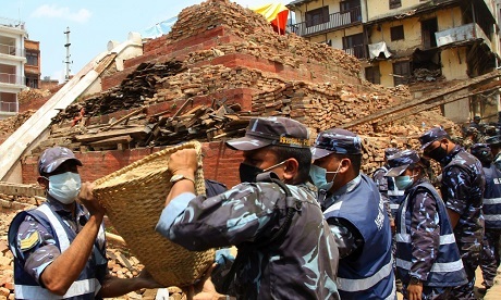 Động đất mạnh 7,4 độ richter lại rung chuyển Nepal, 4 người chết - 3 Nepal tiếp tục hứng chịu trận động đất mới (Ảnh: