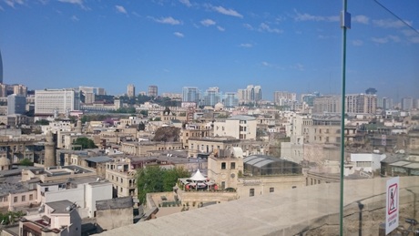 Baku - thành phố tuyệt đẹp bên bờ Caspi - 1 Baku - thủ đô tuyệt đẹp bên bờ Caspi