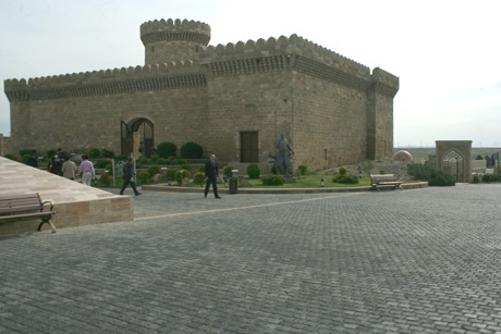 Baku - thành phố tuyệt đẹp bên bờ Caspi - 22 Baku - thủ đô tuyệt đẹp bên bờ Caspi