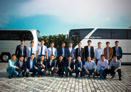 Những tà áo dài Việt tung bay trên đất Azerbaijan - 7 Các sinh viên Việt Nam học tập tại Đại học Dầu khí Quốc gia Azerbaijan