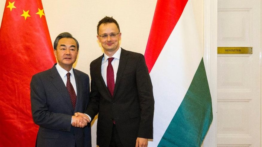 Hungary tham gia kế hoạch "Con đường Tơ lụa" mới của Trung Quốc - 1 Hungary tham gia kế hoạch Con đường tơ lụa của Trung Quốc