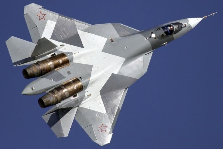 Tiêm kích thế hệ 5 PAK-FA của Nga vượt trội F-35 của Mỹ? - 1 Tiêm kích thế hệ 5 PAK-FA của Nga (Ảnh: