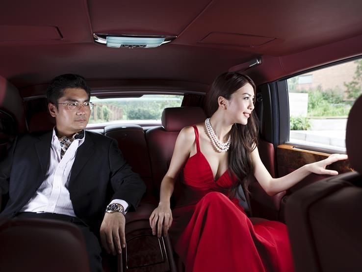 Triệu phú Trung Quốc đua nhau ôm tiền ra nước ngoài định cư - 1 Triệu phú Trung Quốc ôm của chạy khỏi đất nước