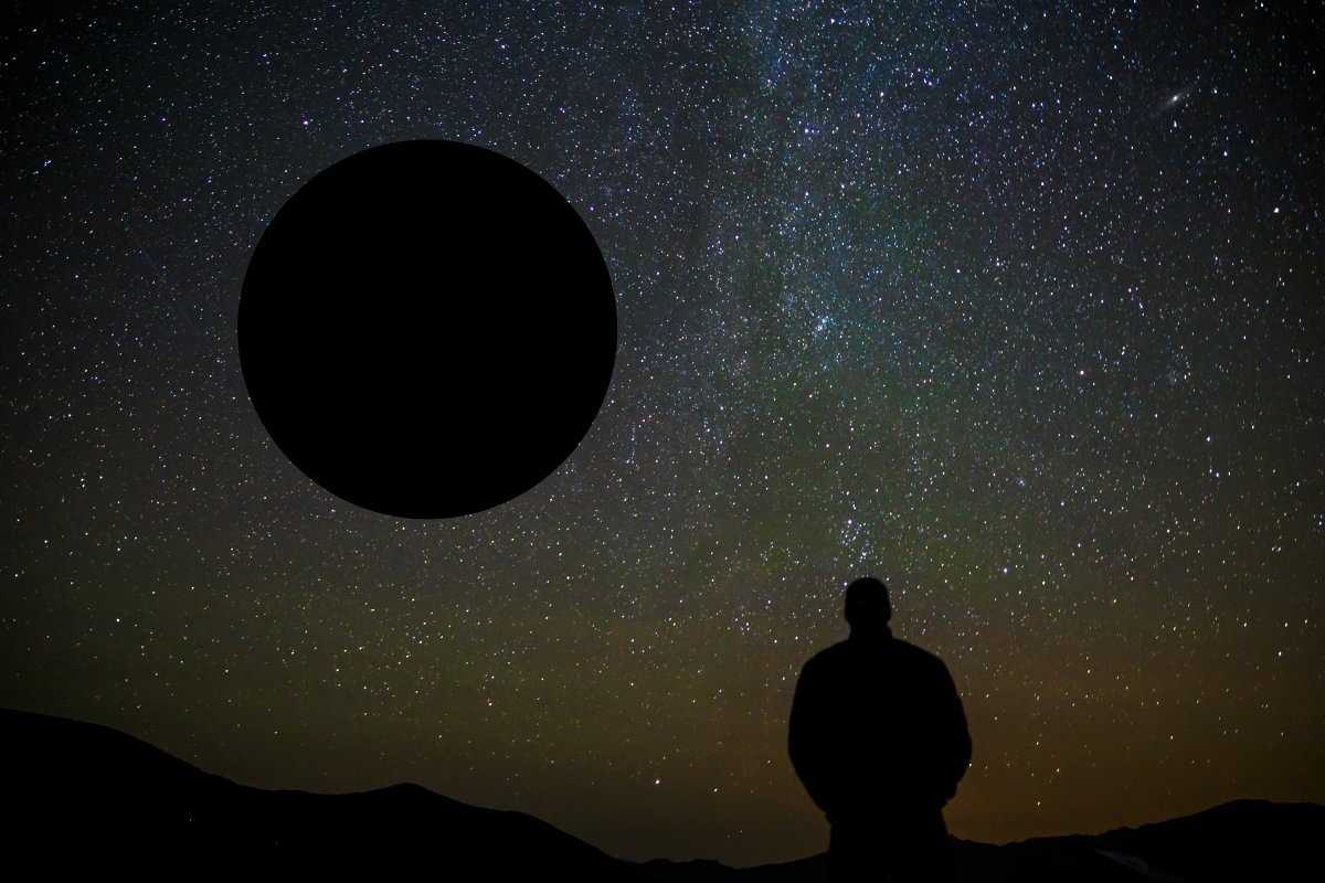 Một tiểu hành tinh như vậy có thể đâm vào bề mặt và phá hủy hoàn toàn Trái Đất của chúng ta