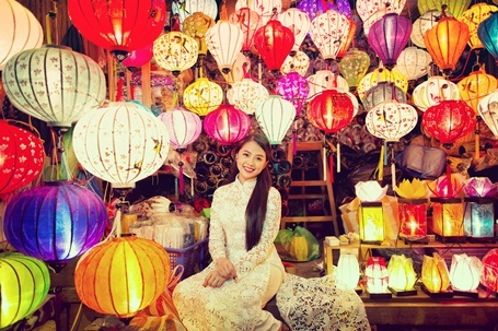 Hotgirl Vietnam Idol dịu dàng giữa Hội An thơ mộng - 4 Hotgirl Vietnam Idol dịu dàng giữa Hội An thơ mộng - 4