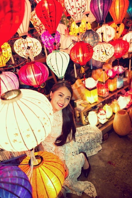 Hotgirl Vietnam Idol dịu dàng giữa Hội An thơ mộng - 7 Hotgirl Vietnam Idol dịu dàng giữa Hội An thơ mộng - 7