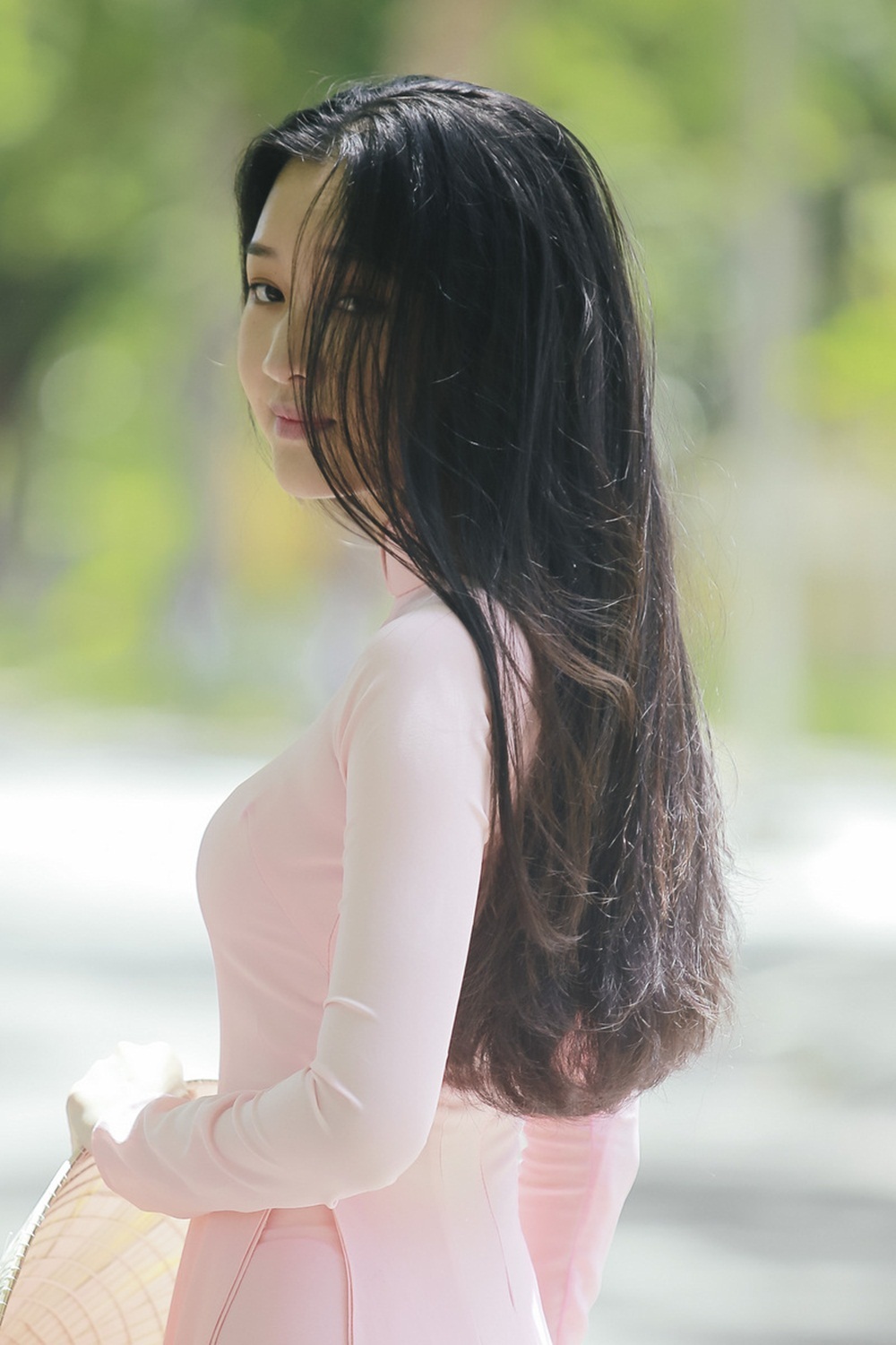 Nhan sắc nàng thơ xứ Huế vào chung kết Hoa hậu Việt Nam - Ảnh 6.