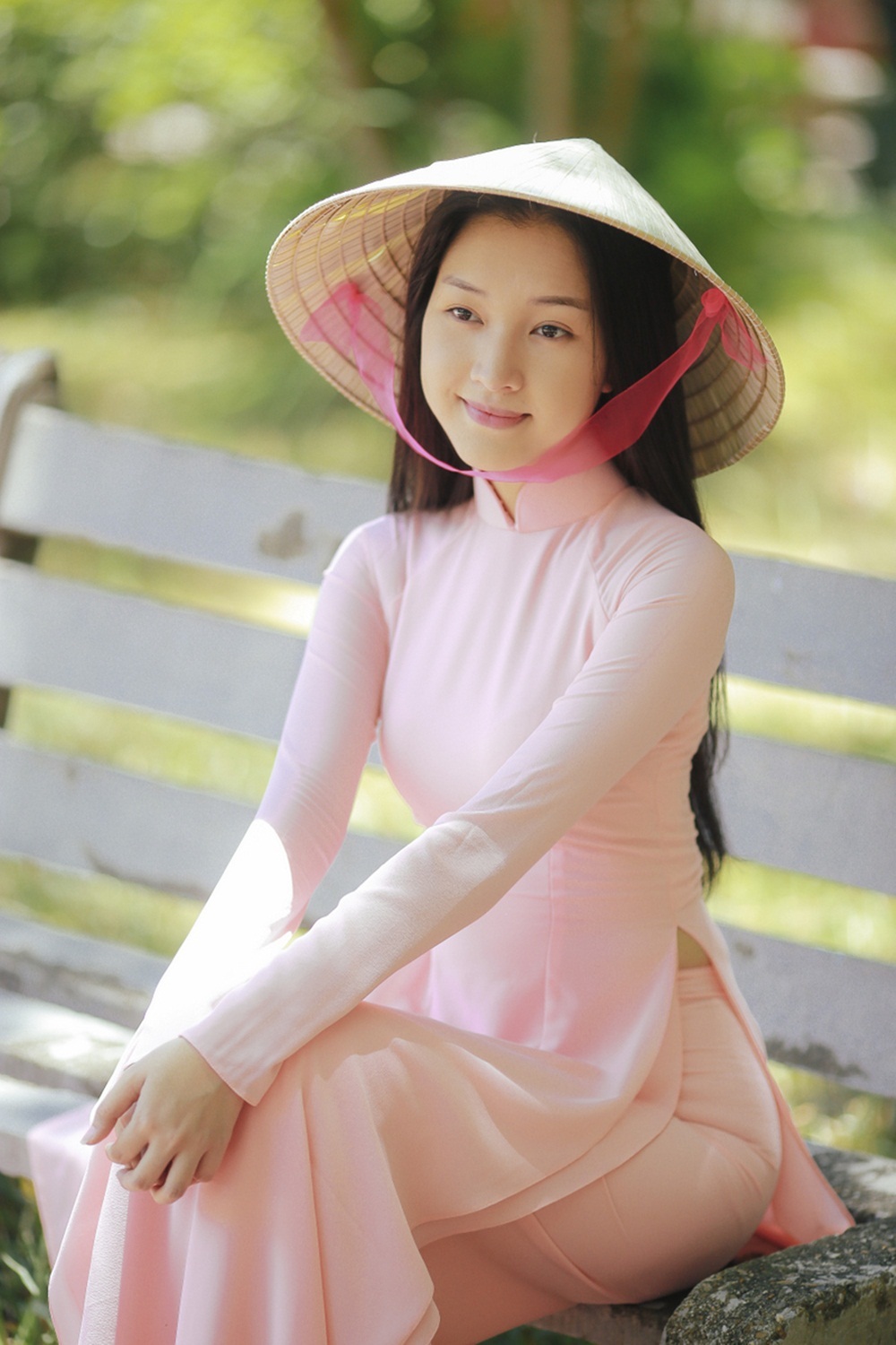 Nhan sắc nàng thơ xứ Huế vào chung kết Hoa hậu Việt Nam - Ảnh 13.