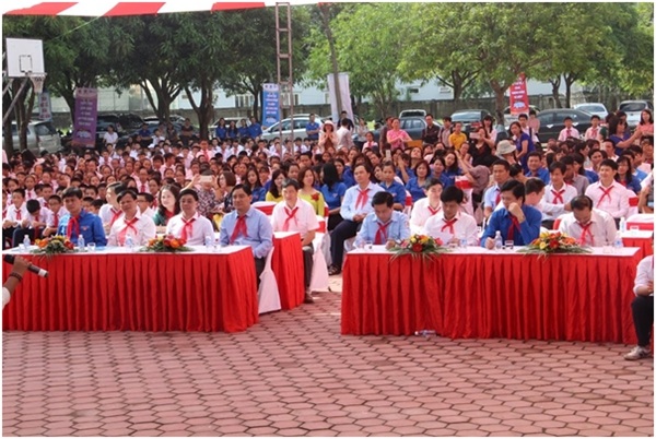 Lễ phát động Cuộc thi Chinh Phục Vũ Môn lần III: Thành công tốt đẹp - 1 Đông đảo đại biểu các Bộ, Ban, Ngành đã đến tham gia buổi Lễ phát động “Chinh Phục Vũ Môn” lần III.