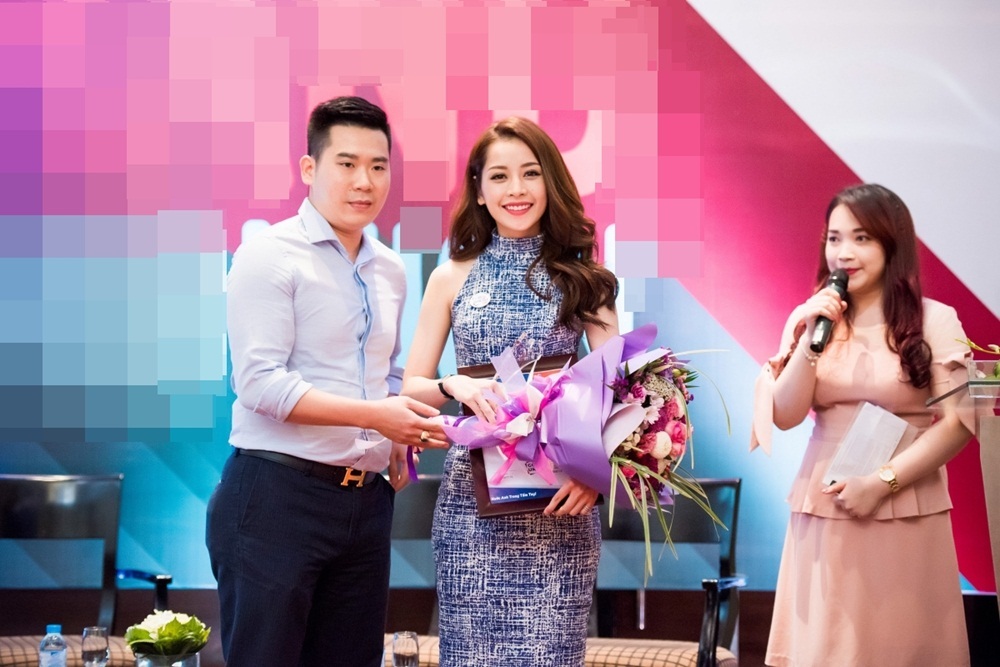 Chi Pu được trao tặng một suất học bổng toàn phần du học Anh Quốc.