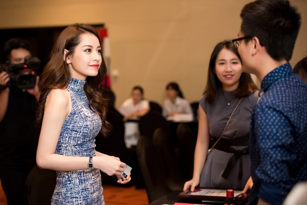 Chi Pu nhận học bổng du học tại Anh - 8