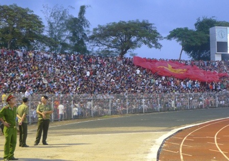 Hơn 50.000 khán giả “biến” sân vận động Cần Thơ thành “chào lửa” - 8 Màn ăn mừng chiến thắng 2 -0 của U19 HAGL trước U21 Thái Lan