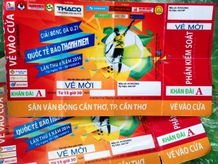 Bắt quả tang cơ sở in gần 1.000 vé giả giải bóng đá U21 quốc tế - 2 Vé giả được thiết kế rất tinh vi, nhưng vé giả này không có mộc tròn của BTC