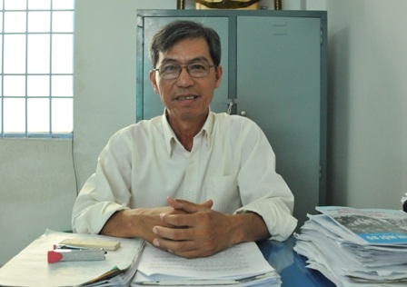 Nguyên giám đốc Sở GD-ĐT xin nghỉ hưu sớm đi học Tiến sỹ - 1 Chuyện nguyên giám đốc Sở GD-ĐT xin nghỉ hưu sớm đi học Tiến sỹ