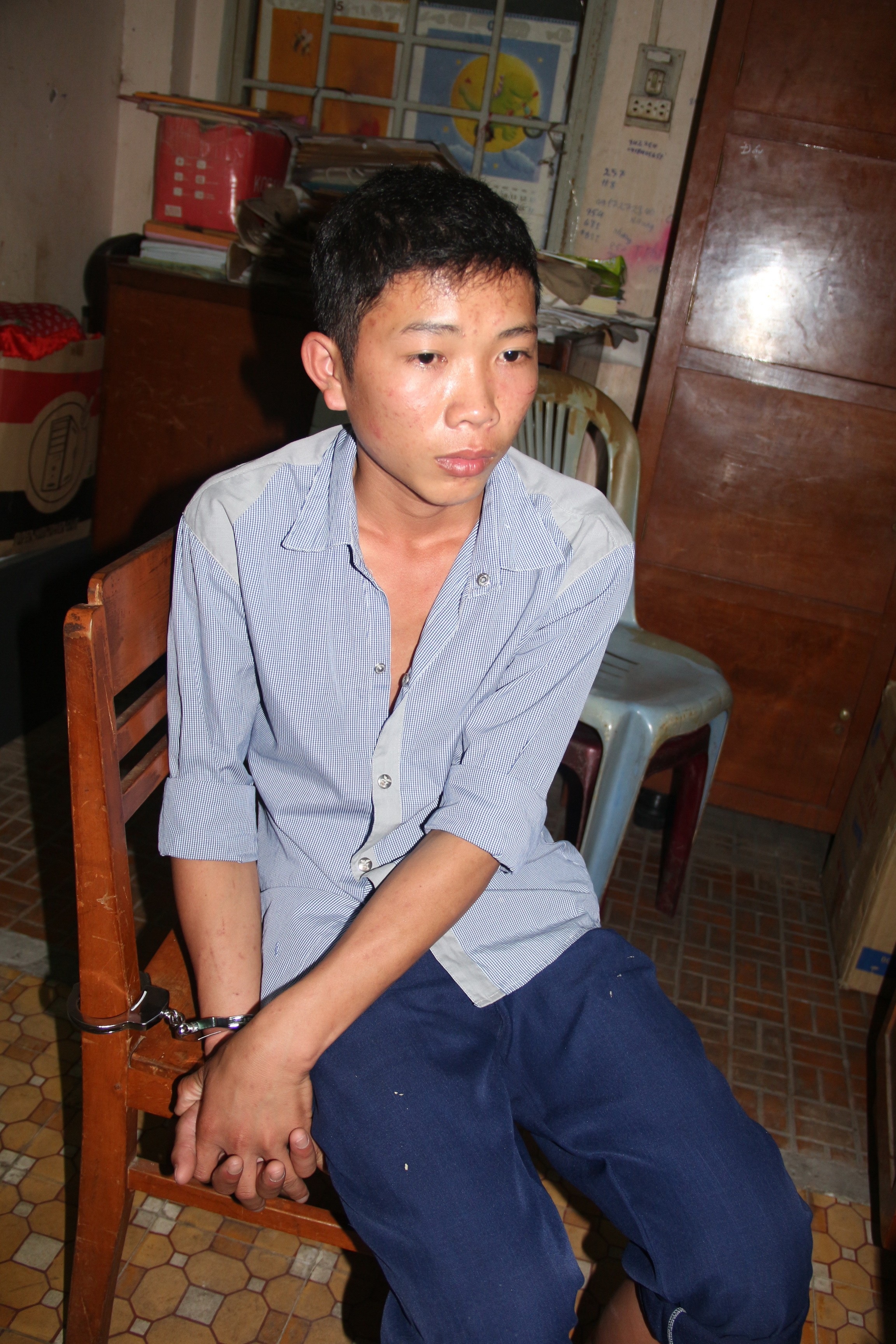 Đối tượng Hồng.