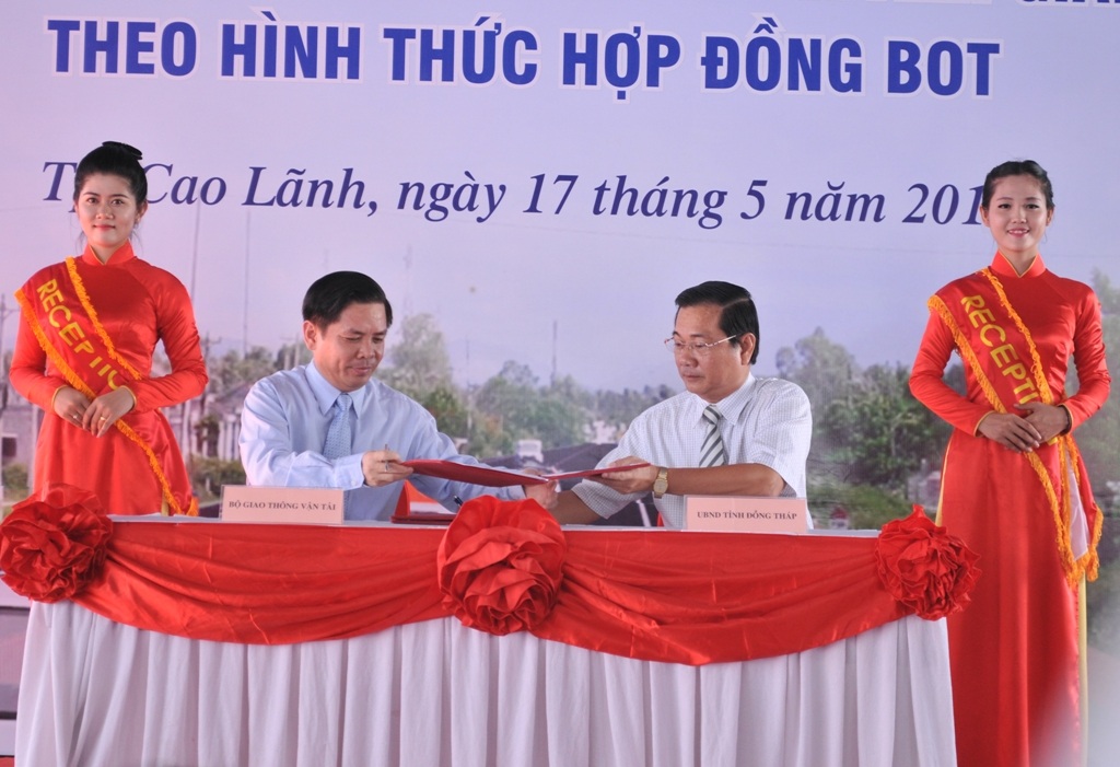 Động thổ dự án nâng cấp Quốc lộ 30 và Quốc lộ 53 - 2 Động thổ dự án nâng cấp Quốc lộ 30 và Quốc lộ 53