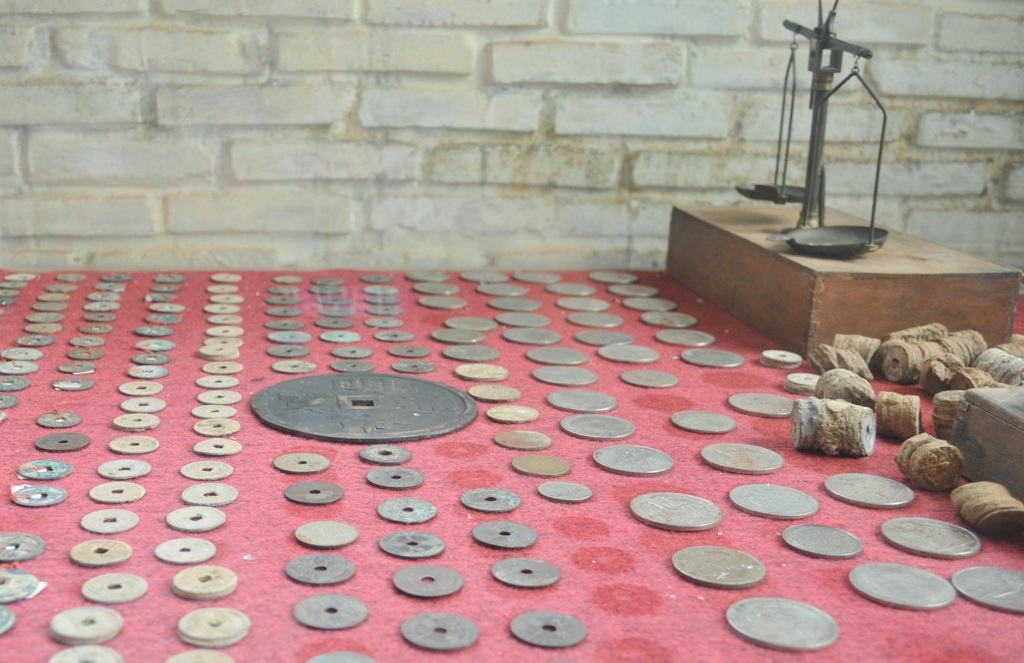 Và những đồng tiền cổ xa xưa