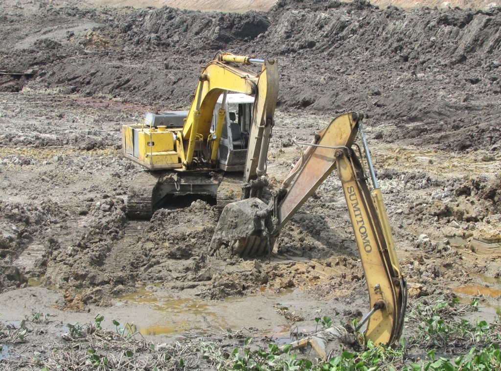 Hiện trường vụ tai nạn lao động hy hữu làm tài xế xe kobe chết tại chỗ