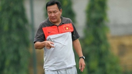 Vì sao HLV Hoàng Văn Phúc bị đình chỉ nhiệm vụ? - 1 Ông Phúc là nguyên nhân hay là nạn nhân của quyết định vừa được công bố của VFF?