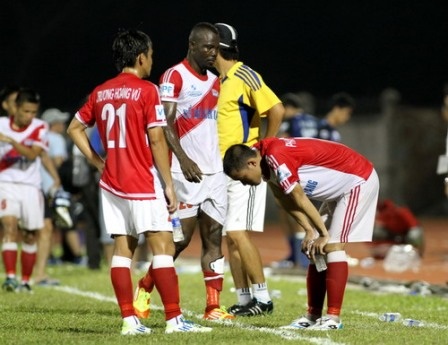 V-League không còn K.Kiên Giang: Nên vui nhiều hơn buồn - 1 V-League còn 13 đội sau khi K.Kiên Giang bỏ cuộc chưa hẳn là tín hiệu buồn