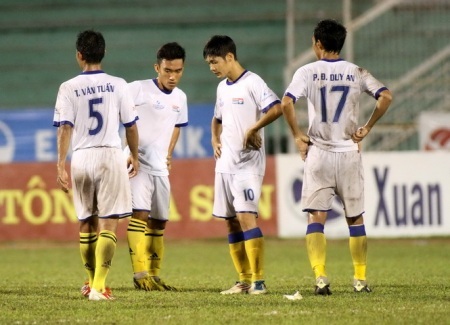 VFF yêu cầu K.Kiên Giang trả tiền, cầu thủ vẫn khó toại nguyện - 1 Cầu thủ K.Kiên Giang dù thắng kiện vẫn khó nhận được tiền