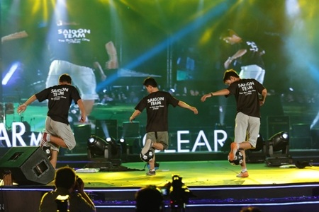 Saigon Team vô địch cuộc thi “Clear Men – Thử thách tâng bóng 24h” - 2 Tân vô địch Thử thách tâng bóng 24h Saigon Team