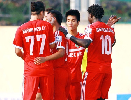 Dàn sao của B.Bình Dương giúp đội nhà giành chiến thắng đậm trước HV.An Giang.